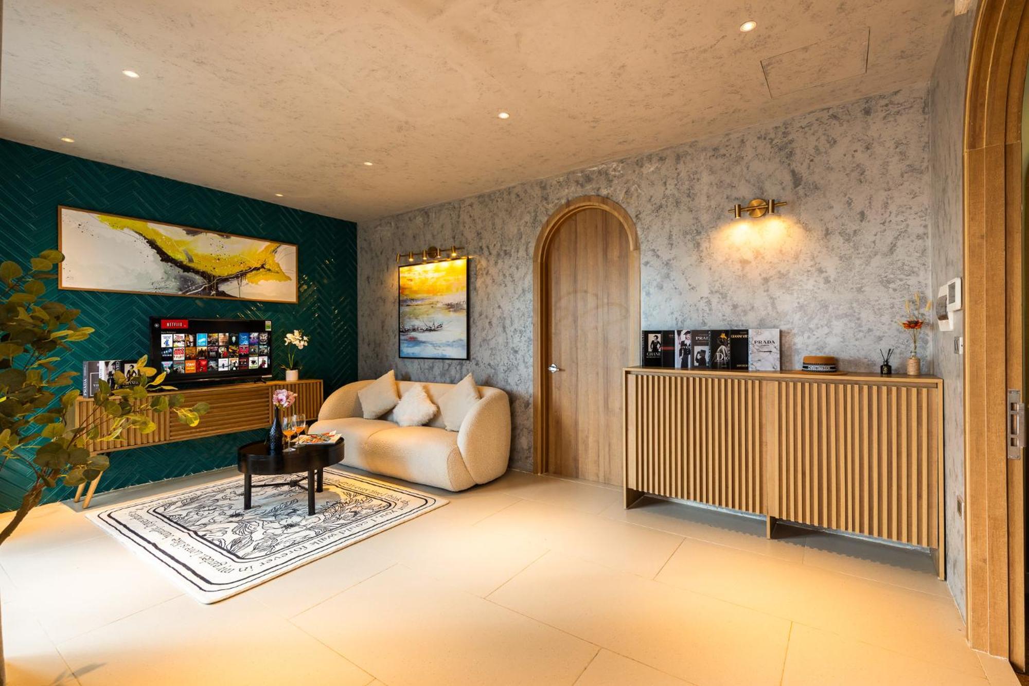 Cara Rustic Aparthotel